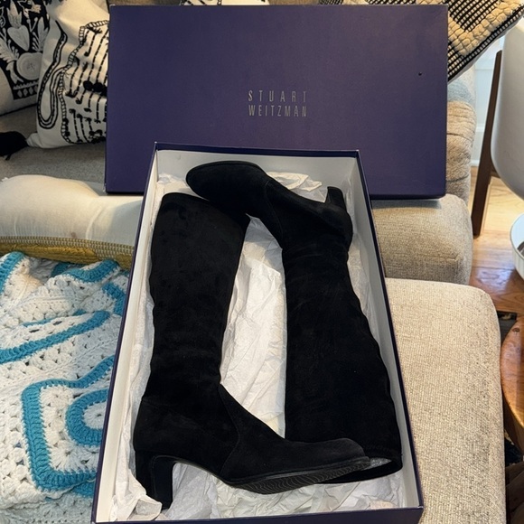 LIKE NEW W/ BOX Stuart Weitzman Chicboot Black Suede Pull On Tall Heeled Boots - Picture 6 of 16